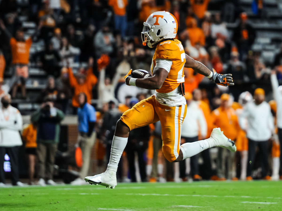 CBS Sports predicts Tennessee Vols' record in 2022 and which games UT will  lose - A to Z Sports