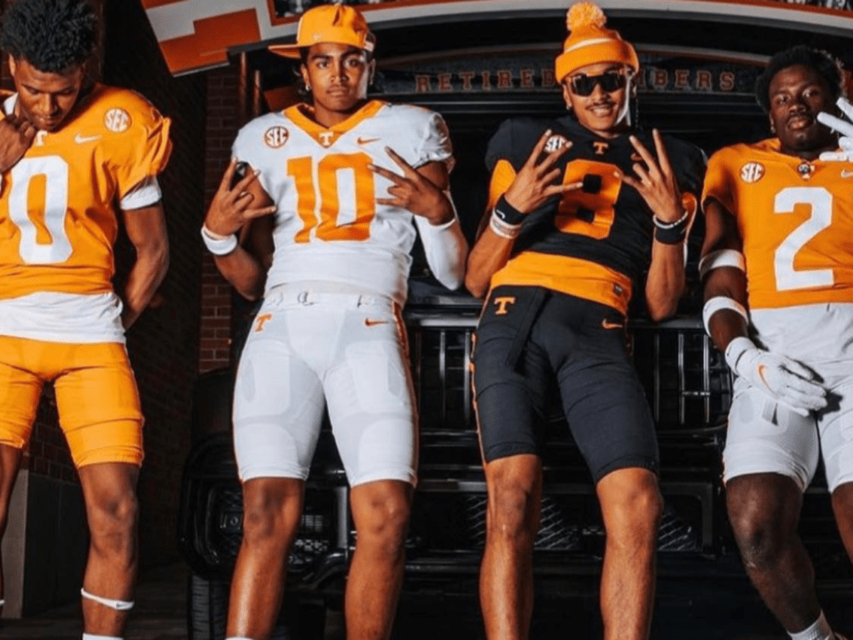 Vols assistant makes strong statement about Knoxville and the Tennessee fan  base - A to Z Sports