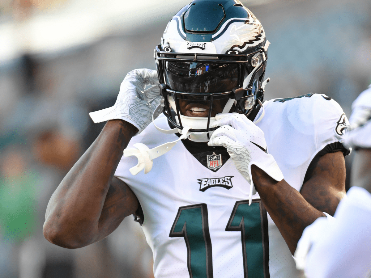 Eagles WR A.J. Brown likes what he saw from Phillies fans during