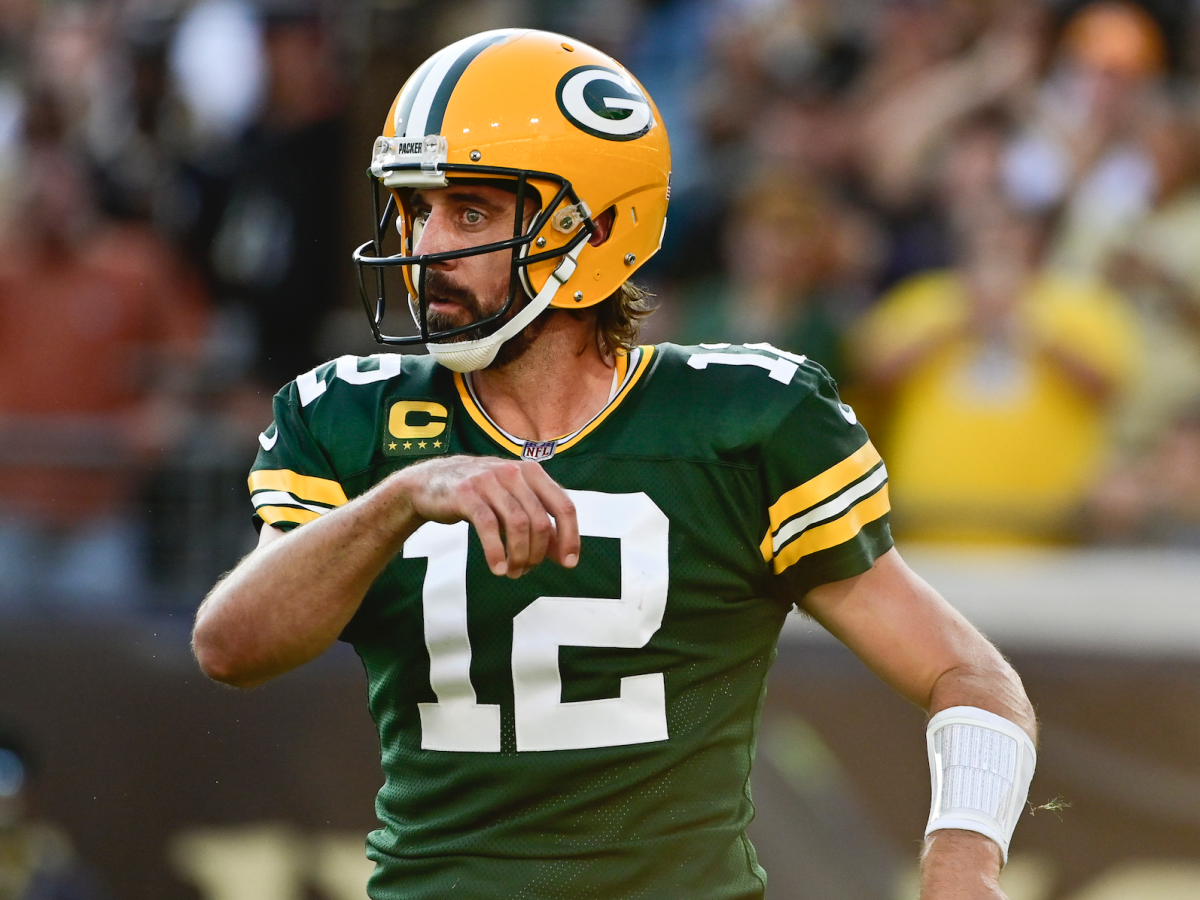 Tennessee Titans rumors: Pros and cons of trading for Aaron Rodgers