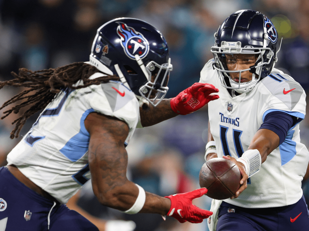 Josh Dobbs Steps In, Pumps Up Tennessee Titans' Passing Game - Sports  Illustrated Tennessee Titans News, Analysis and More