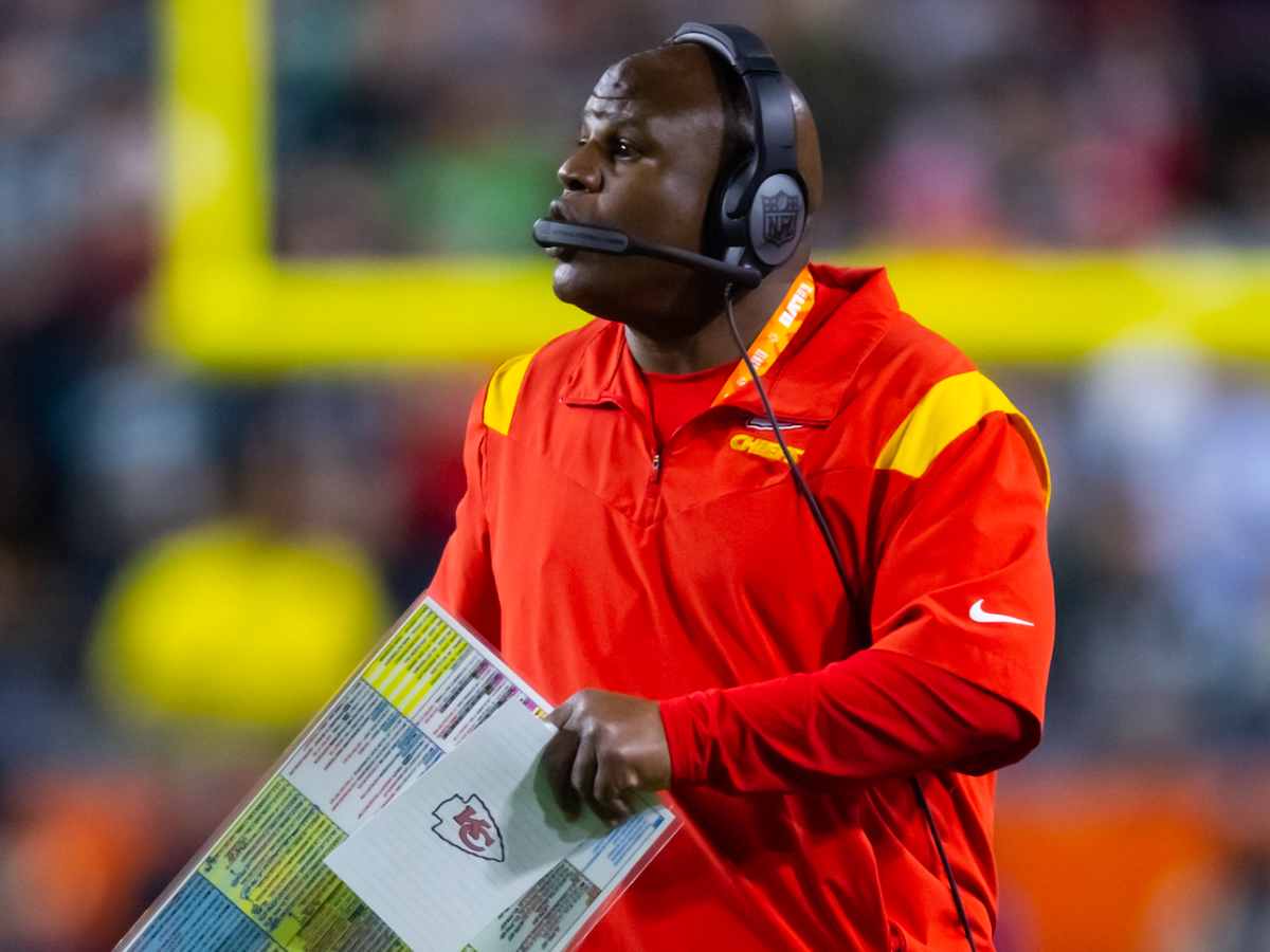 Chiefs' Eric Bieniemy reportedly agrees to multiyear deal with