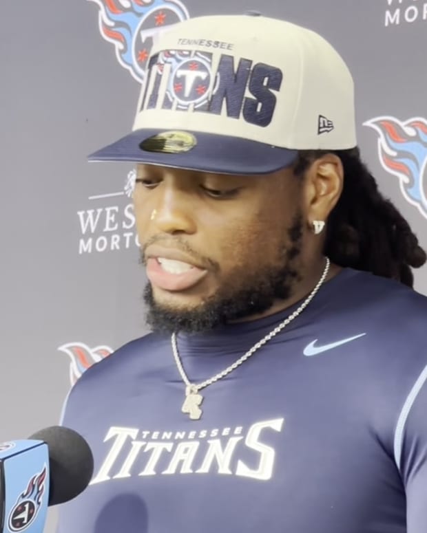 Titans rookie RB Tyjae Spears talks about his stiff arm vs the Patriots and  showing up in a Derrick Henry jersey - A to Z Sports