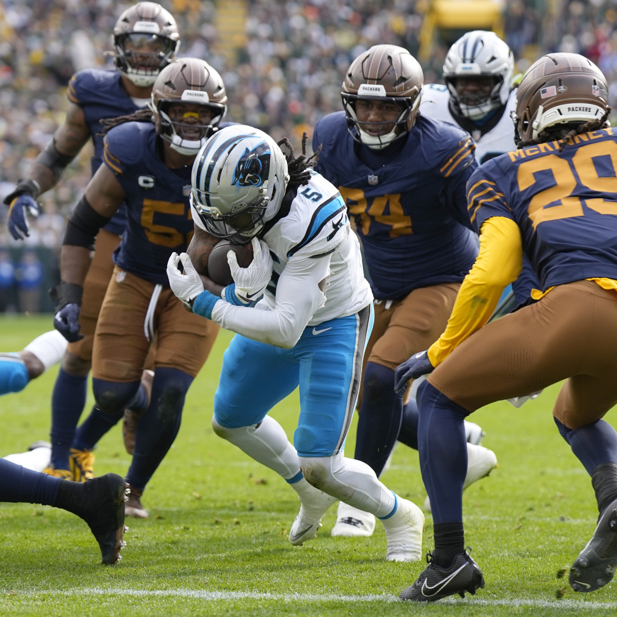 Packers keep playing with their foot on the brake, and it's clearly holding  them back game after game despite the standings - A to Z Sports