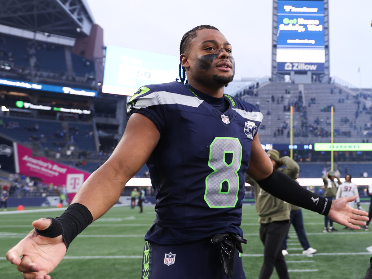 Coby Bryant is closing in on his first big decision after joining the Bears but one new teammate is holding things up in a way - A to Z Sports