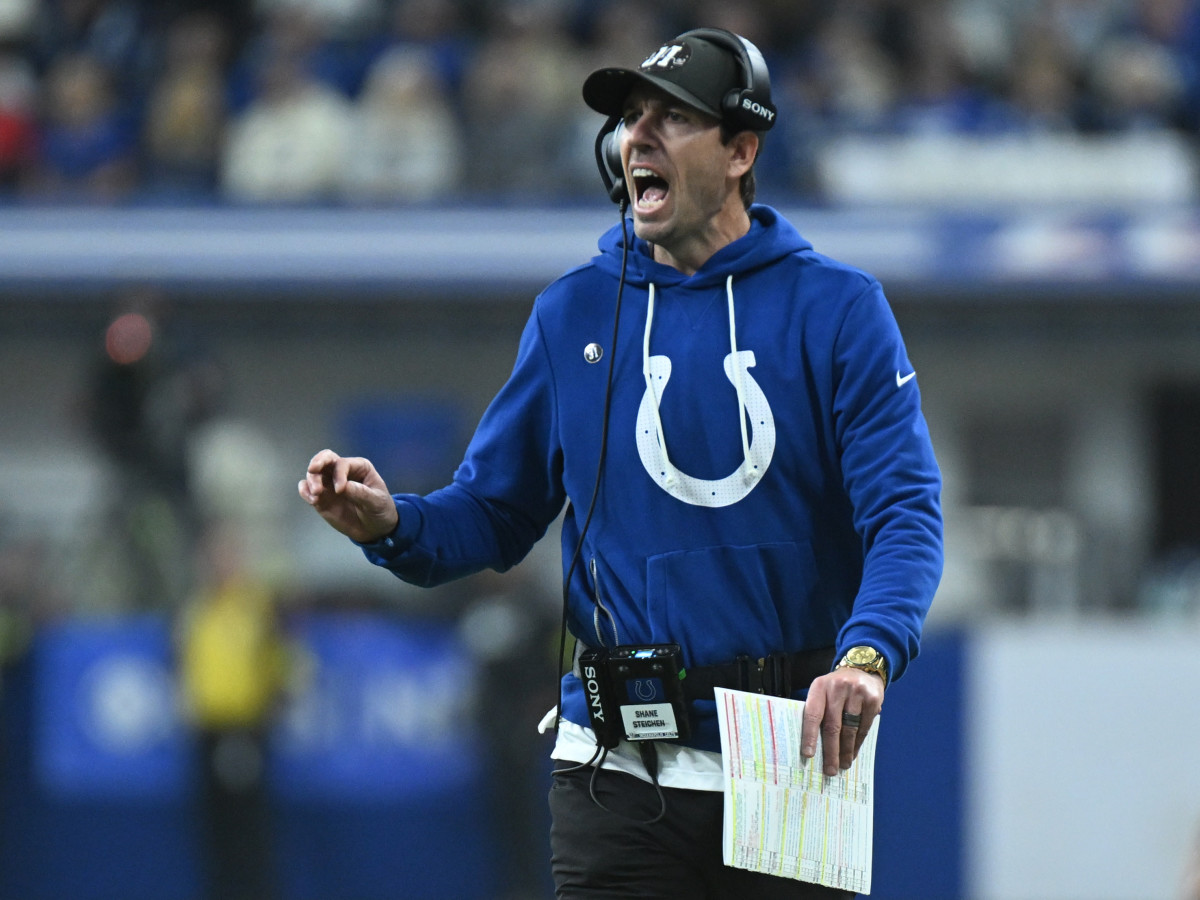 Colts on the wrong end of an embarrassing officiating mistake during their  Week 13 loss to the Texans - A to Z Sports