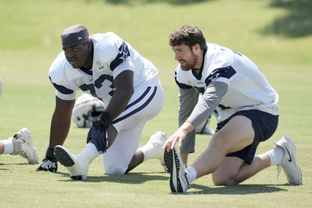 Dallas Cowboys Legends - Dallas Cowboys Trivia: Who was the oldest player  ever to attend a Dallas Cowboys training camp until this year?