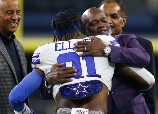 Ezekiel Elliott says wearing Emmitt Smith's number would have been  'disrespectful'