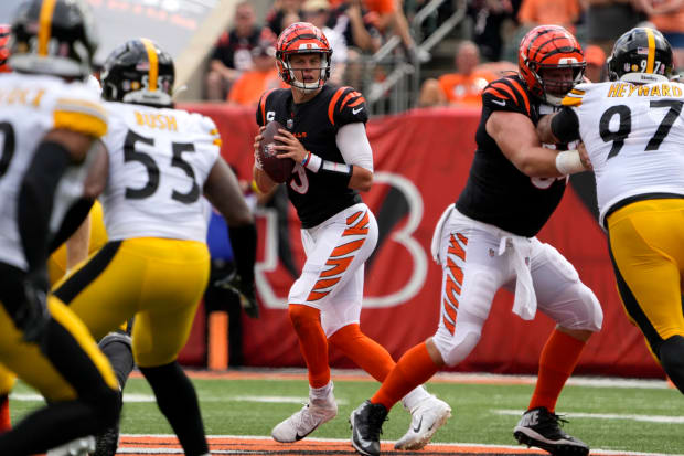 Cincinnati Bengals - Last uniform combo of the year: ⬜ jerseys, ⬛ pants  #CINvsBAL #Bengals50