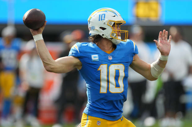 NFL Week 1 Dolphins vs. Chargers odds, Justin Herbert player props, top  sports betting promo code bonuses 