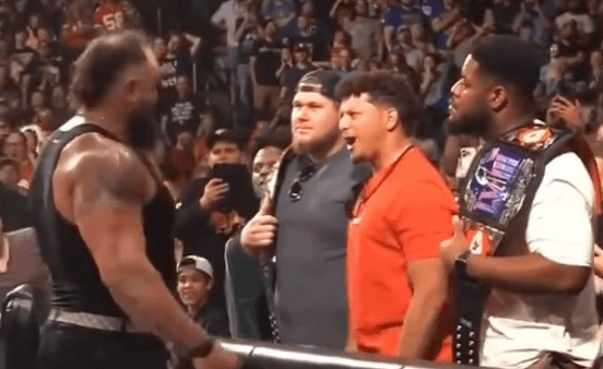 Vols legend Trey Smith goes viral after appearing during WWE event with ...