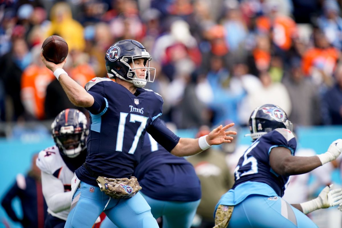 Denver Broncos vs Tennessee Titans - November 13, 2022