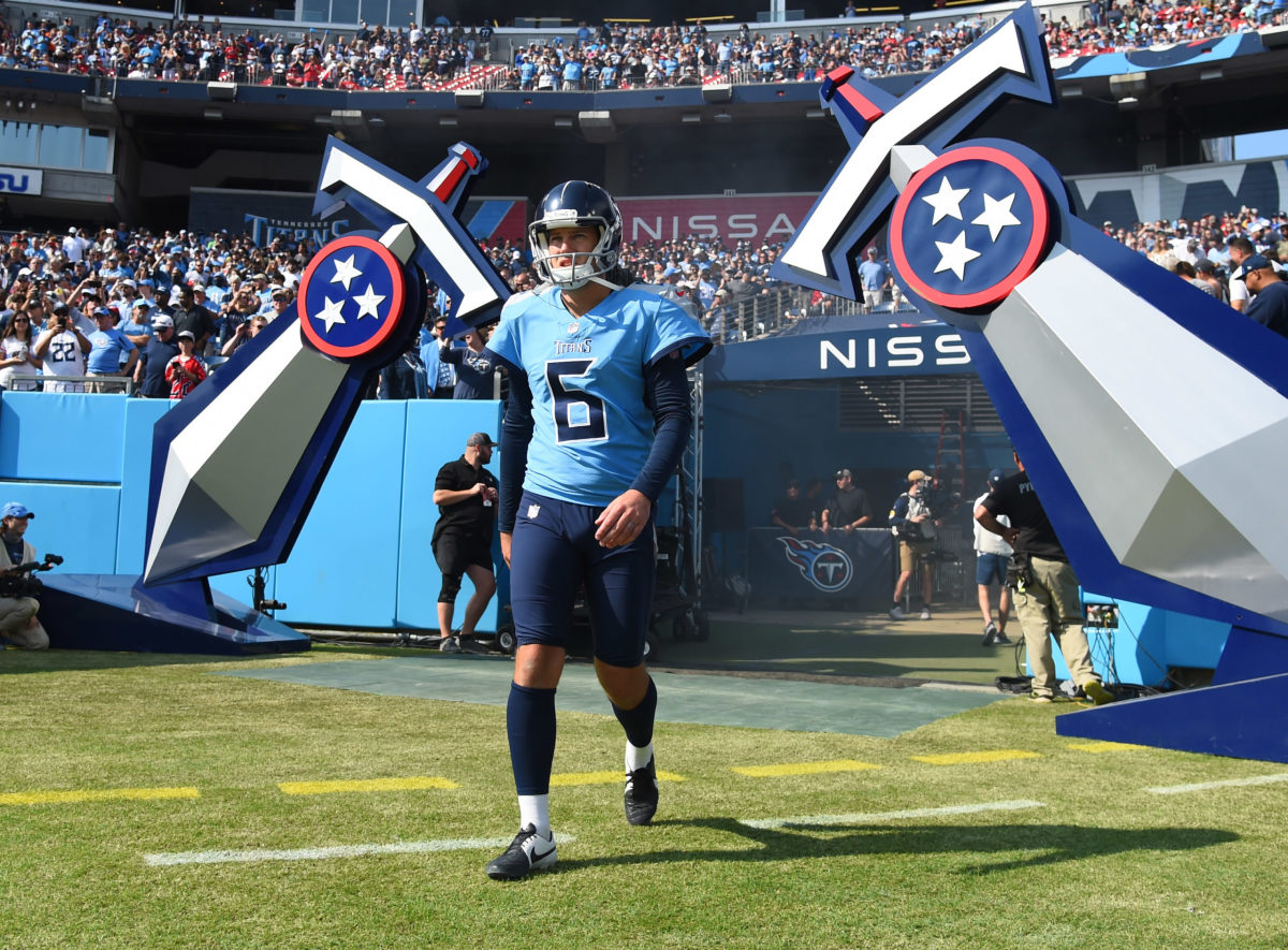 Titans to release P Brett Kern