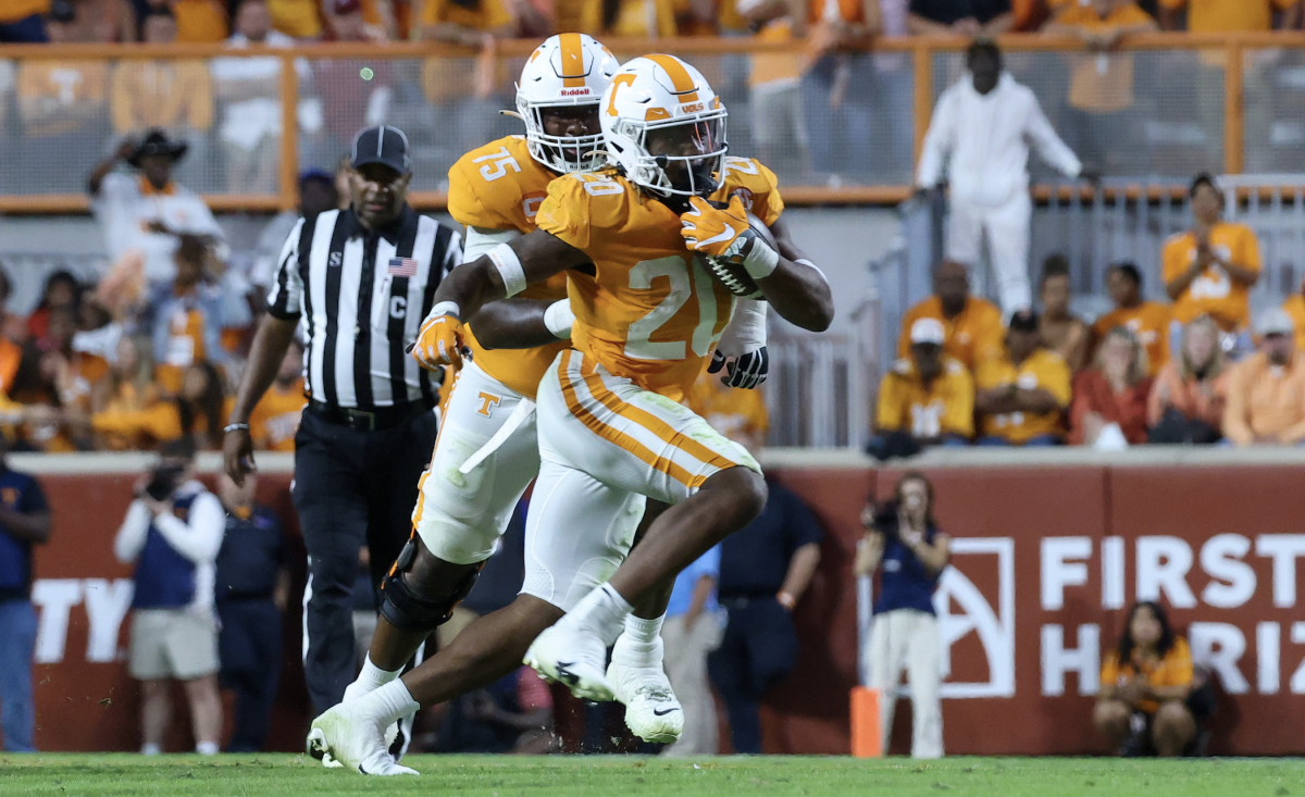 Opposing head coach has surprising take on Tennessee Vols vs