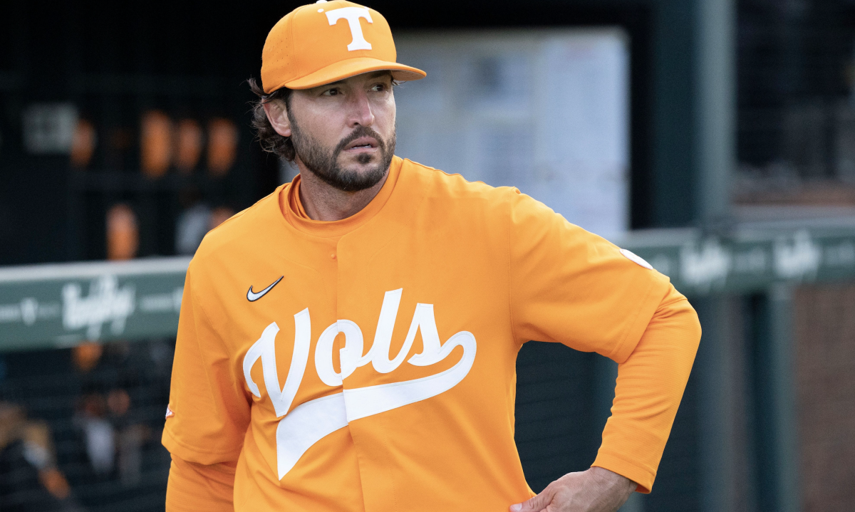 Tennessee baseball coach Tony Vitello sends strong message to