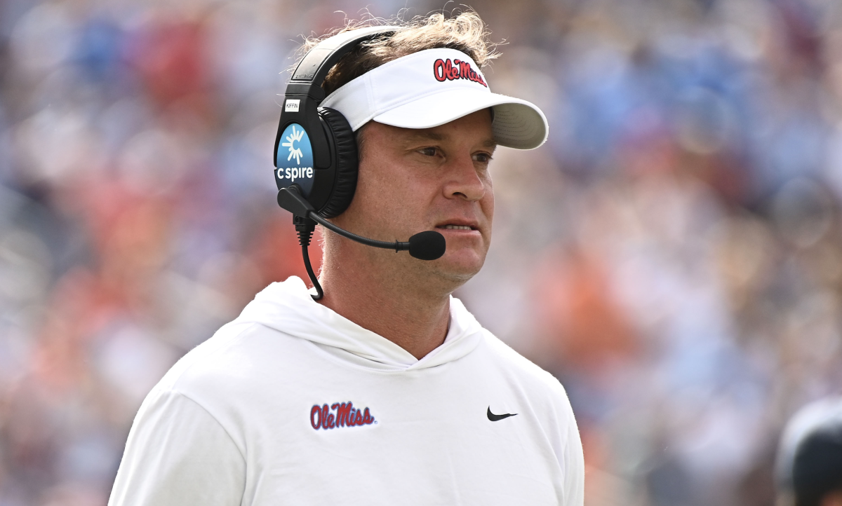 Lane Kiffin sends incredible tweet before Tennessee's game-winning FG ...