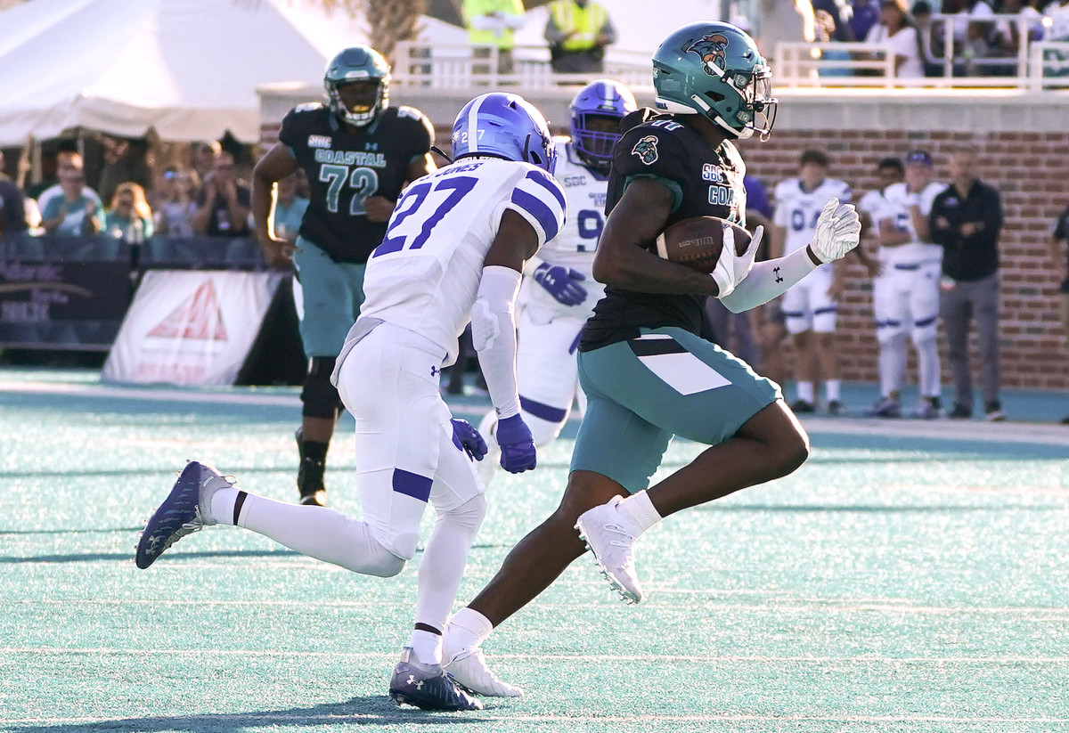 Mike Greene Signs with the Tampa Bay Buccaneers - James Madison University  Athletics