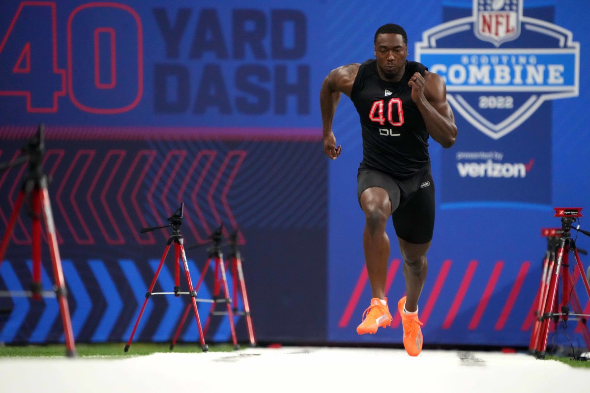 PFF says Bears got one of the biggest steals of the 2022 NFL Draft