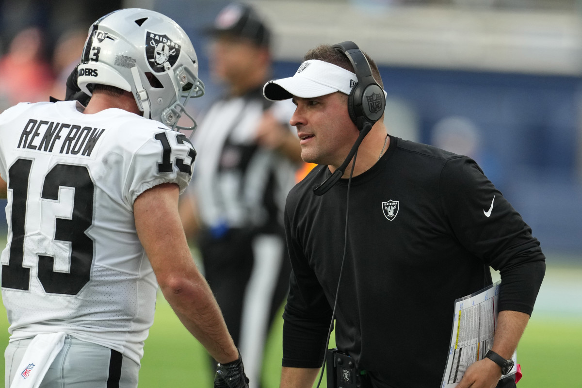 Arizona Cardinals: Late management costs Cardinals in loss to Raiders