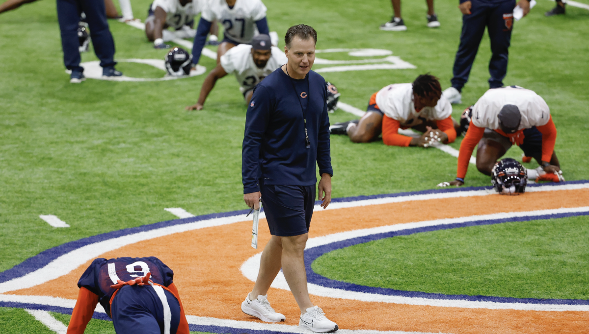 Matt Eberflus' need for defensive 'engine' might hint at Bears' offseason  plan – NBC Sports Chicago