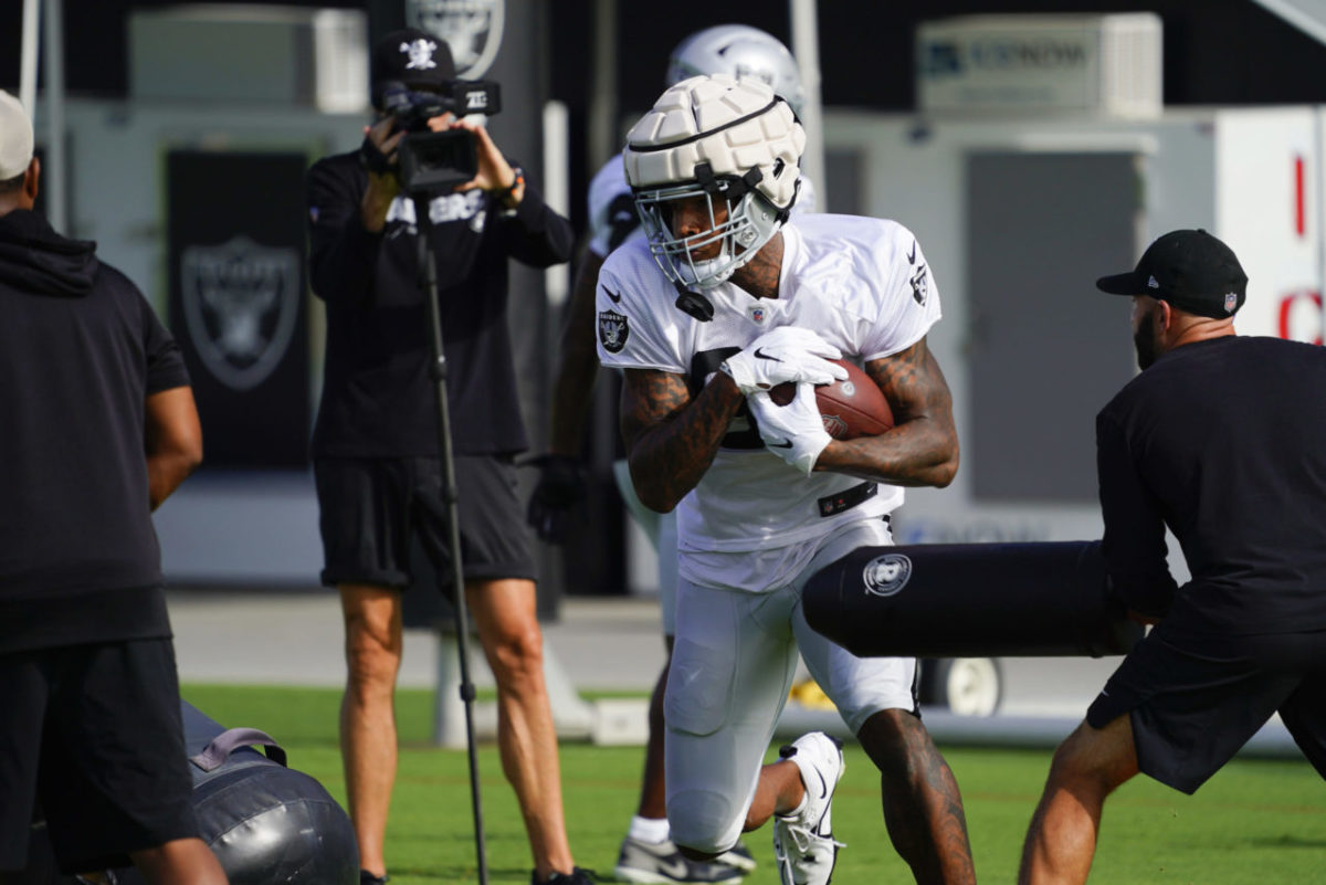 Raiders TE Darren Waller has been 'unguardable' in training camp