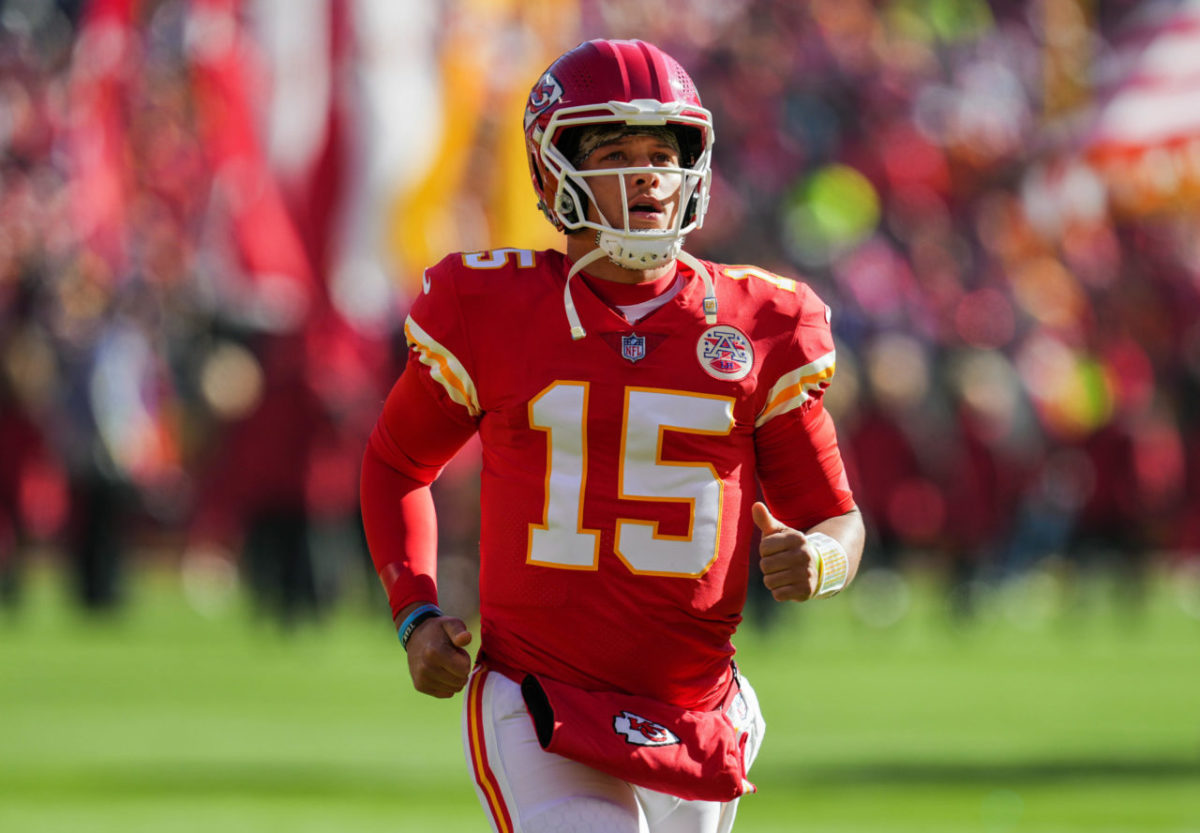 Kansas City Chiefs quarterback Patrick Mahomes (15) and strong