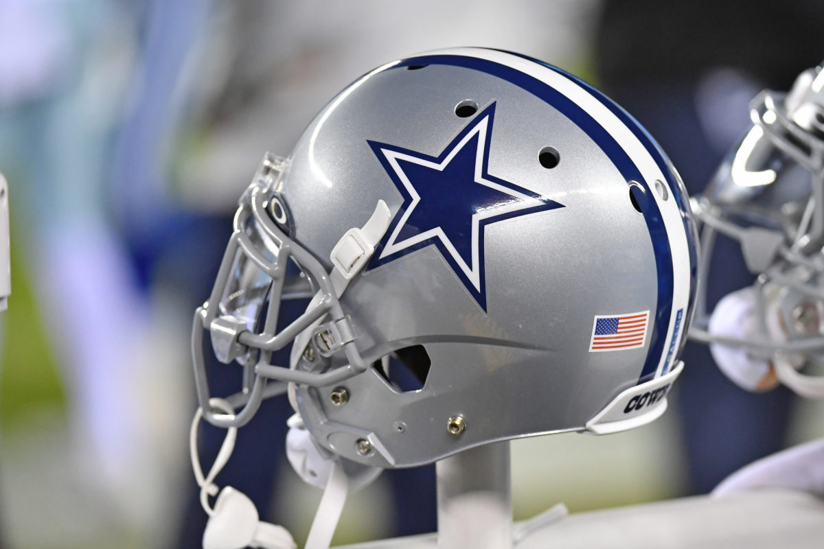 Cowboys Sign Kicker Vizcaino To Practice Squad