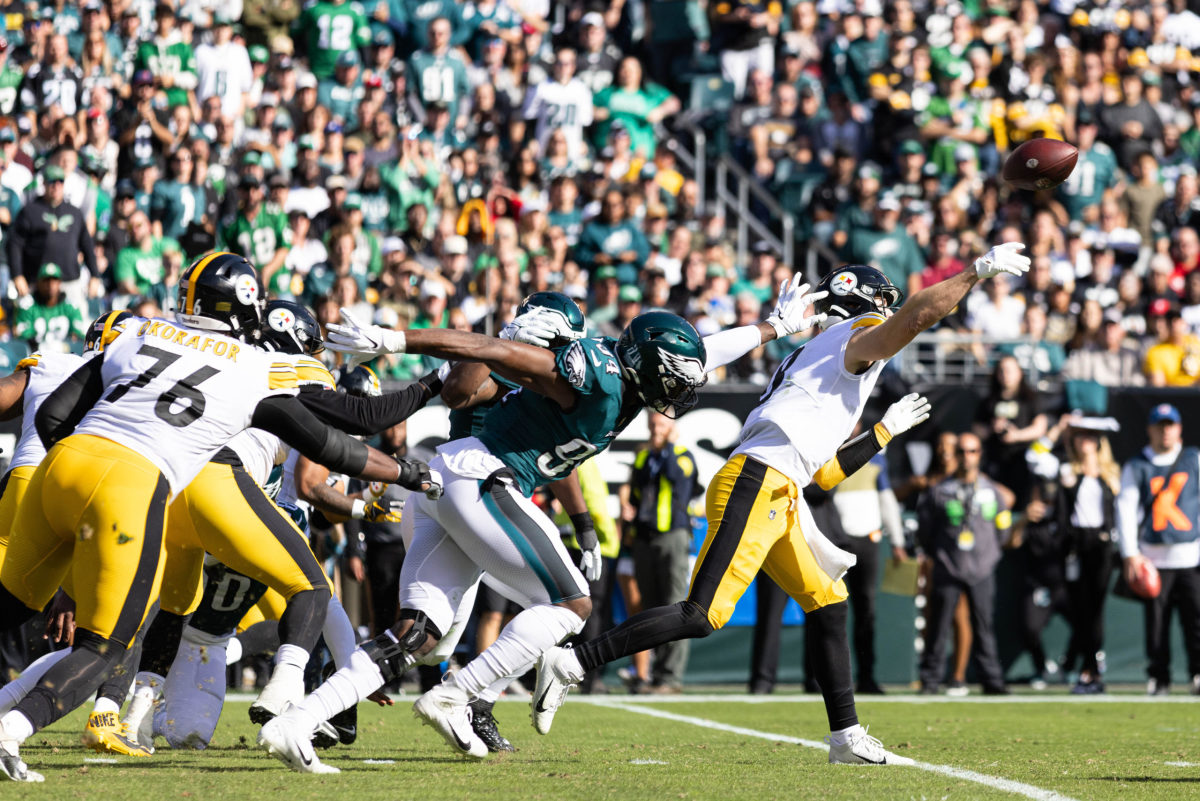 Trajectory for Steelers QB Kenny Pickett is scary-bad after loss to Eagles