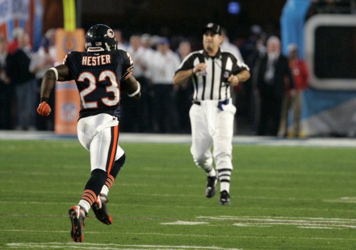 Hester returns to Canton  Pro Football Hall of Fame