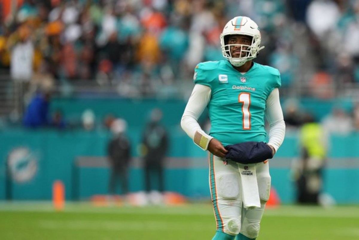 Tua Tagovailoa not a QB option for Dolphins in Week 18