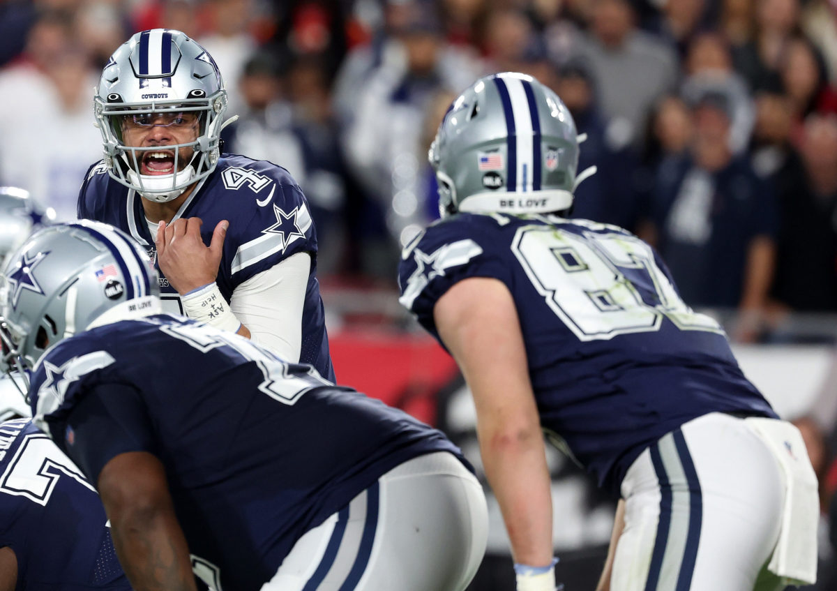 Dallas Cowboys offensive players set to hit 2023 free agency