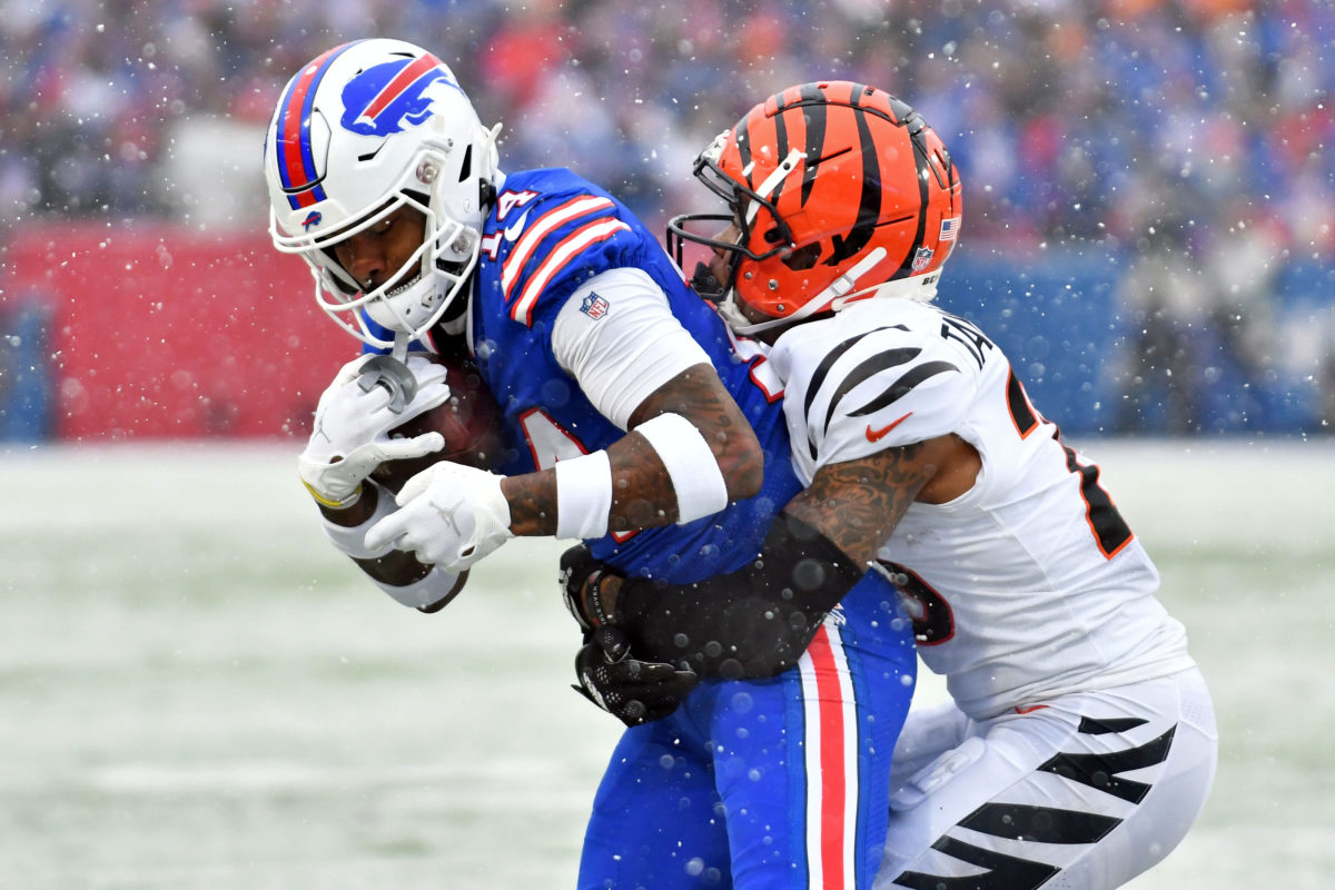 Stefon Diggs responds to backlash over sideline reaction to Bills' loss - A  to Z Sports