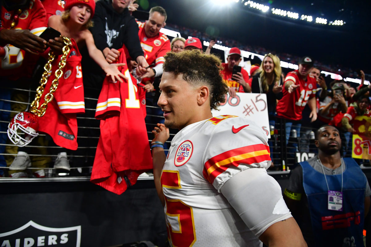 Mahomes And The Chiefs Clinch One Seed With Win Over Raiders