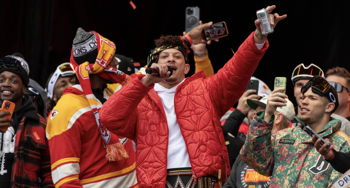 CHIEFS KINGDOM: Patrick Mahomes: 'I'm worried about doing what's right for  humanity'