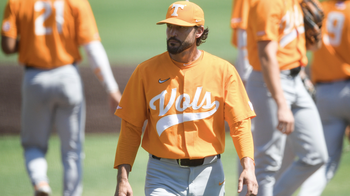 Why Tony Vitello called Tennessee baseball 'tense' in Hoover, Baseball