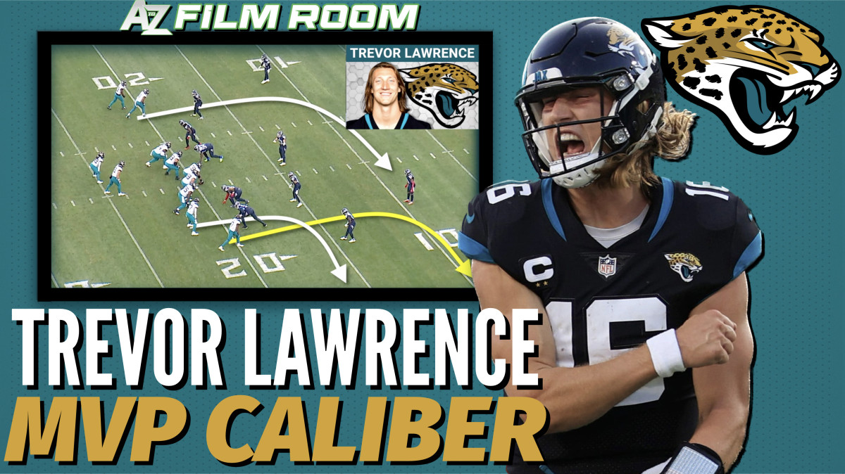 Jaguars' Trevor Lawrence shows off arm strength, accuracy at camp