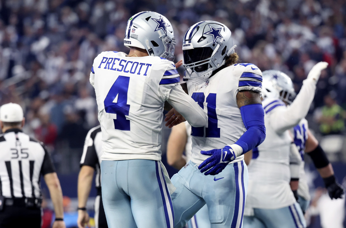 Cowboys' Micah Parsons says Dak Prescott, Ezekiel Elliott turned