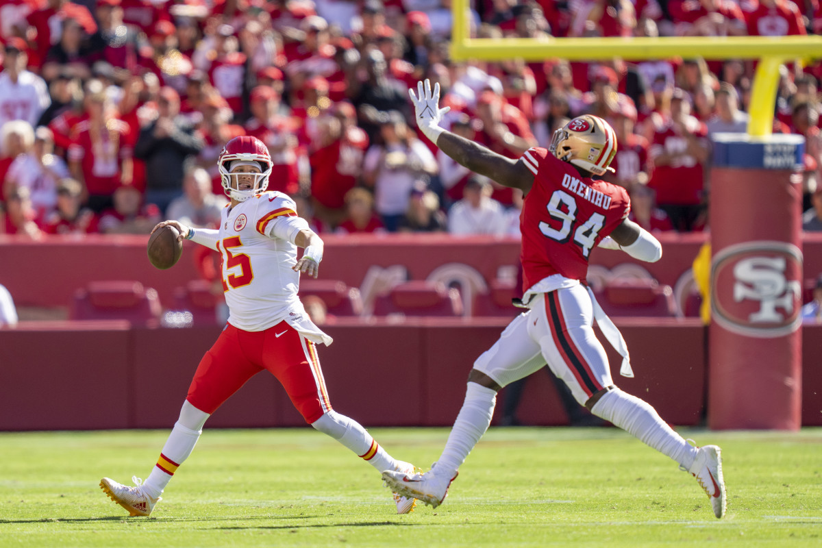 Chiefs sending Brown, Clark into free agency