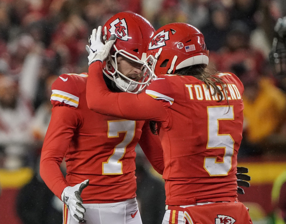 Kansas City Chiefs punter Tommy Townsend during pre-game warmups before an  NFL divisional playoff football game against the Buffalo Bills, Sunday,  Jan. 23, 2022 in Kansas City, Mo. (AP Photo/Reed Hoffmann Stock