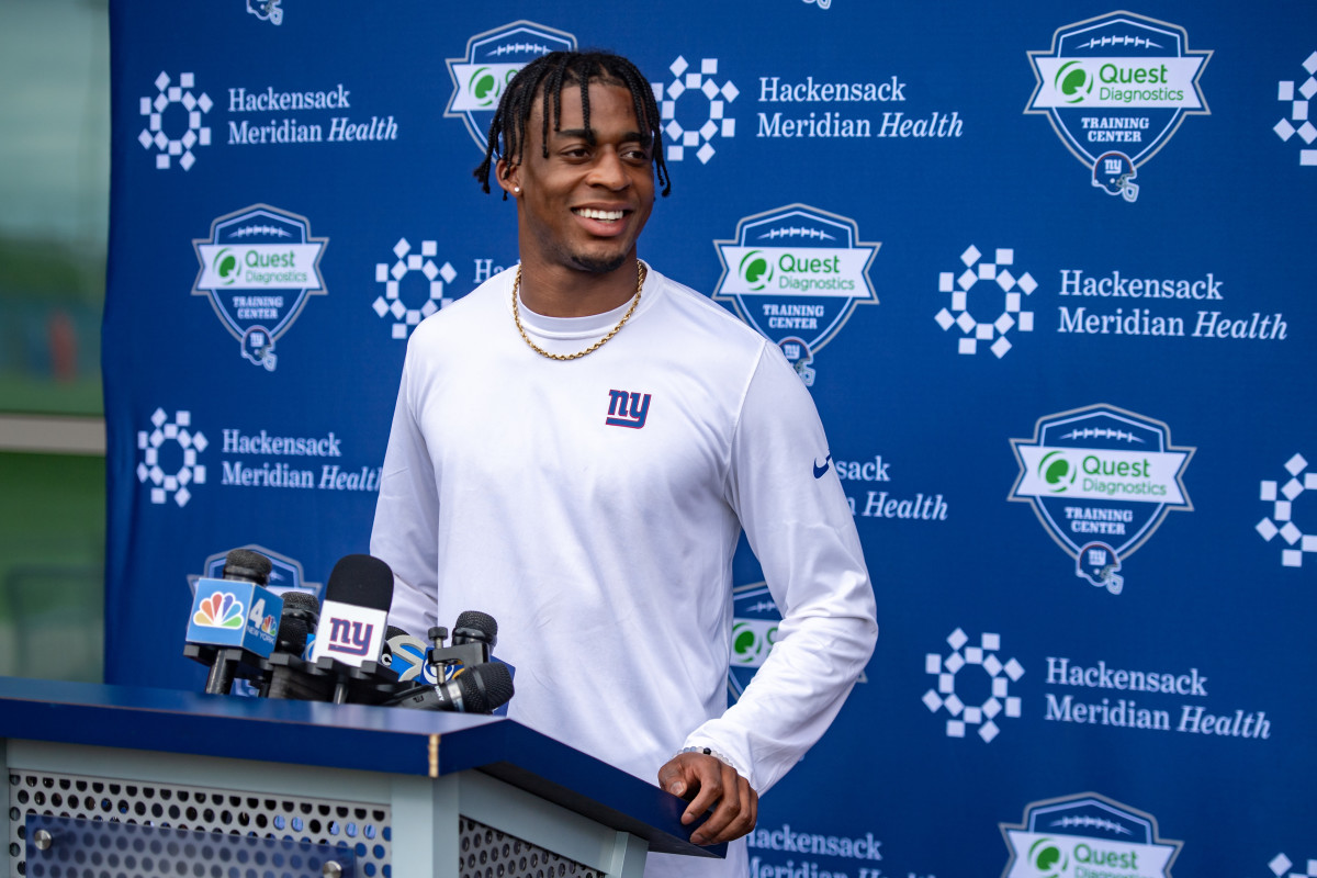 Giants' Darnay Holmes, Cor'Dale Flott embracing nickel corner