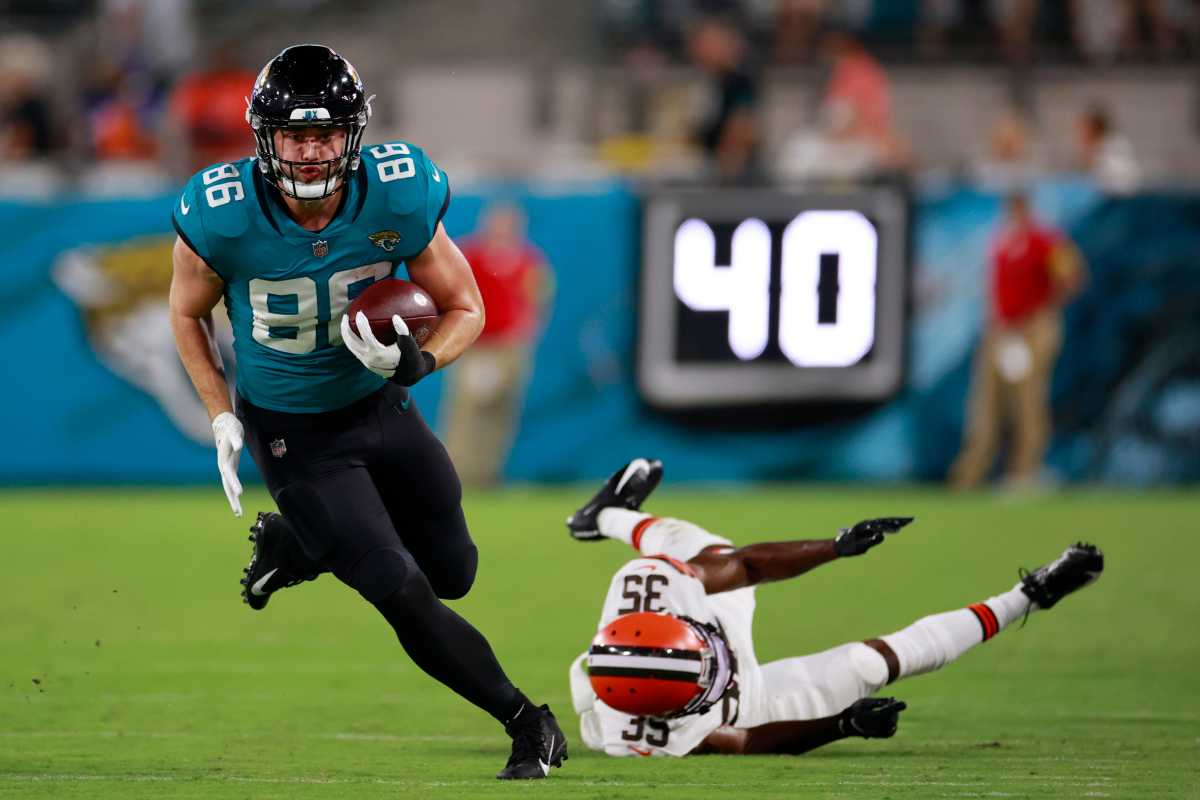 Jaguars camp report: Calvin Ridley, Gerrit Prince make spectacular catches