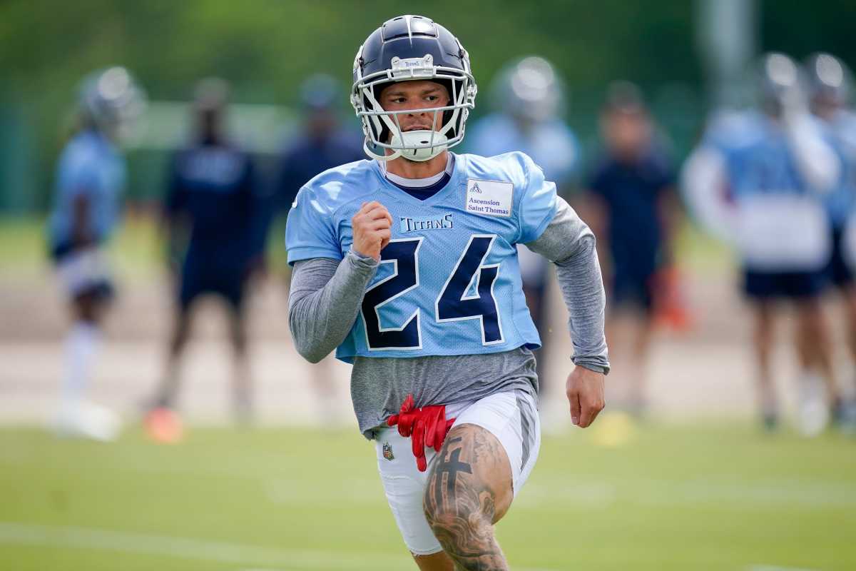 Tennessee Titans cornerback Sean Murphy-Bunting (0) makes a catch during  practice at the NFL football team's training facility Tuesday, June 6, 2023,  in Nashville, Tenn. (AP Photo/George Walker IV Stock Photo - Alamy