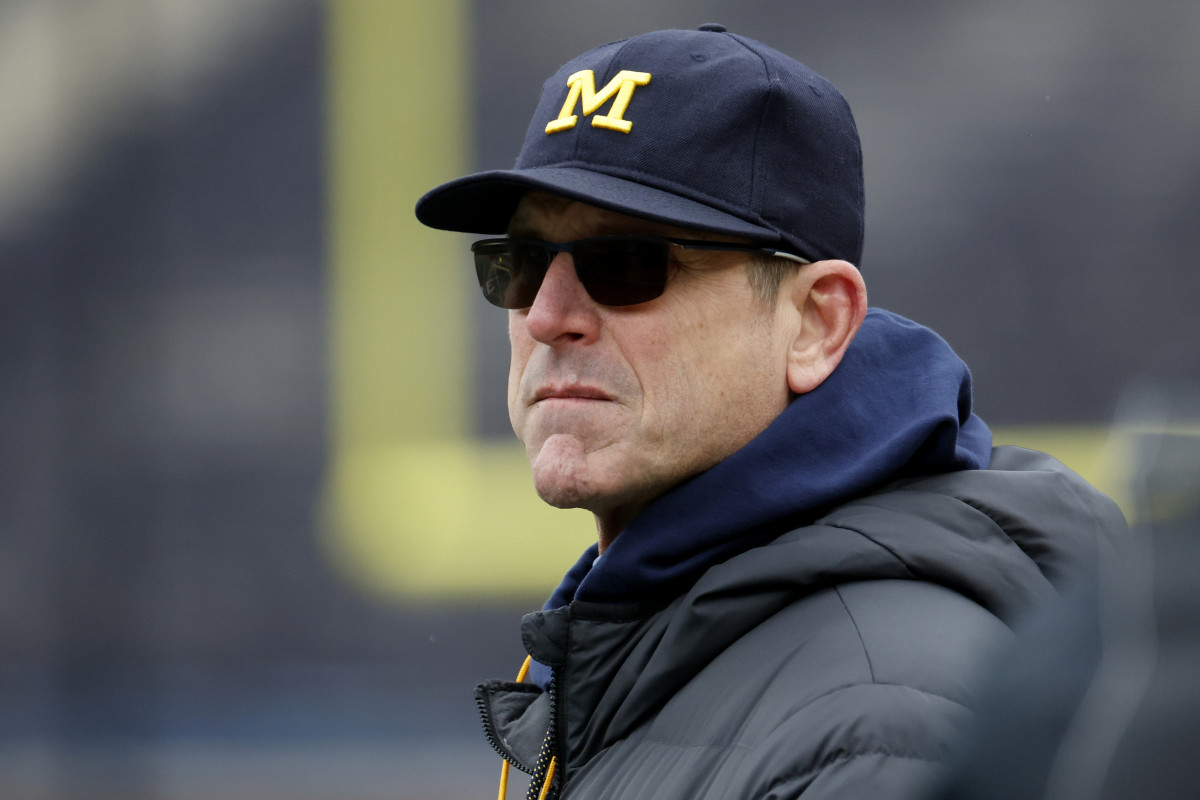 Michigan hires Ravens linebackers coach Mike Macdonald as defensive  coordinator