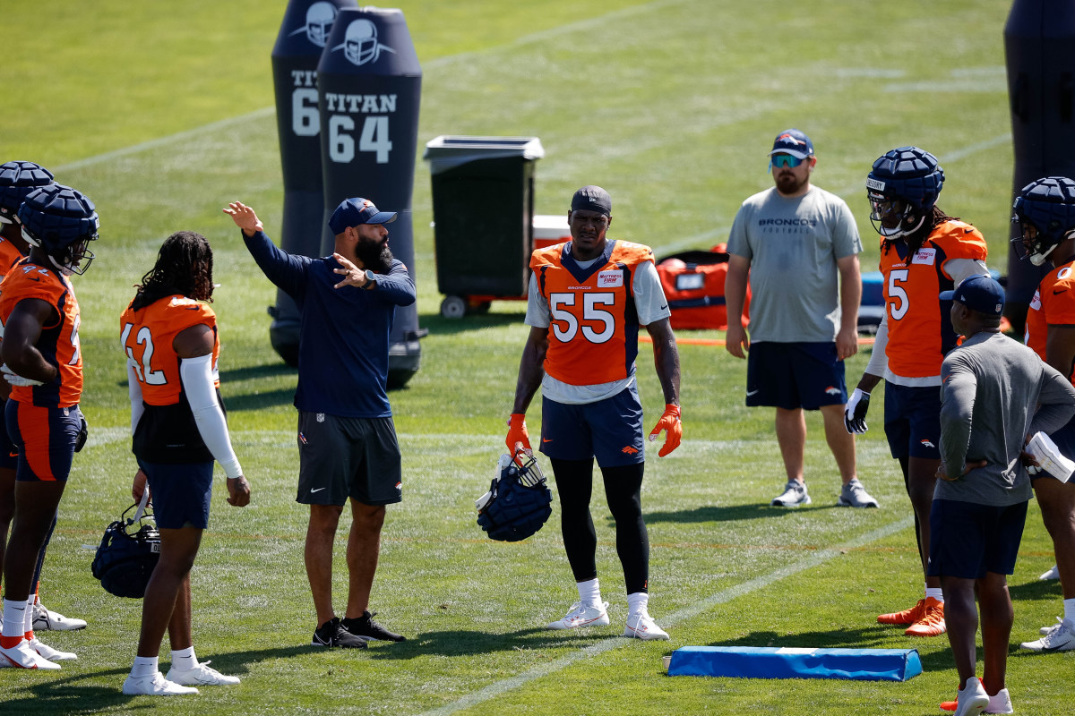 Broncos: Frank Clark drops bold claim about Denver after leaving Chiefs for  rival