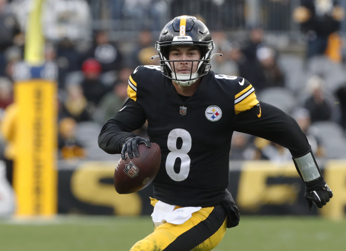 Steelers QB Kenny Pickett Addresses Early Training Camp Struggles - Sports  Illustrated