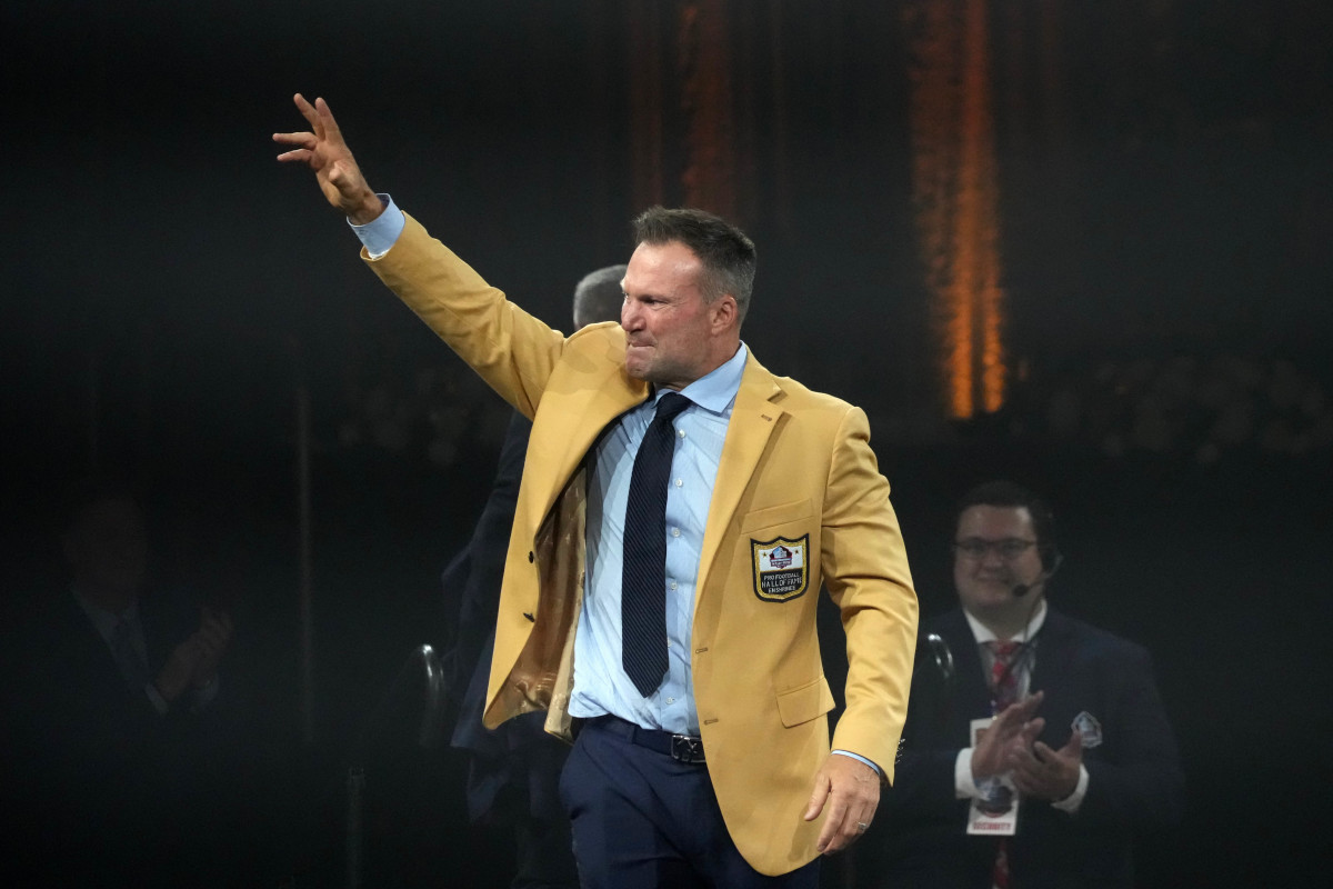 Zach Thomas Named Hall Of Fame Semifinalist