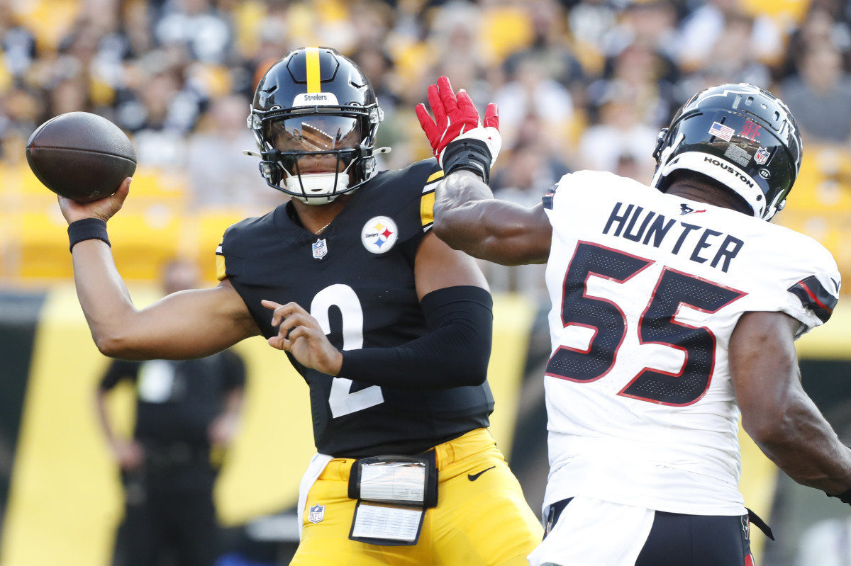 Steelers vs. Texans First Half Observations Justin Fields has strong