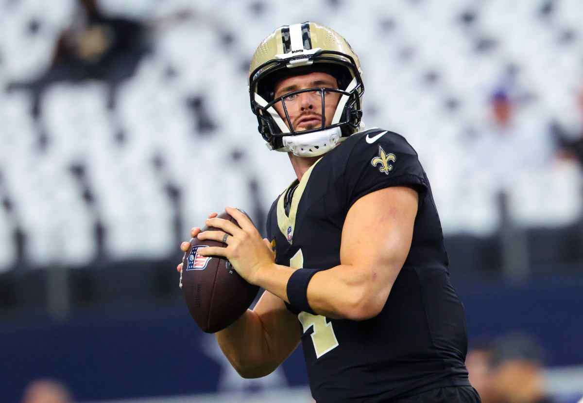 Former NFL QB admits he was completely wrong about Derek Carr, Saints for  2024 season