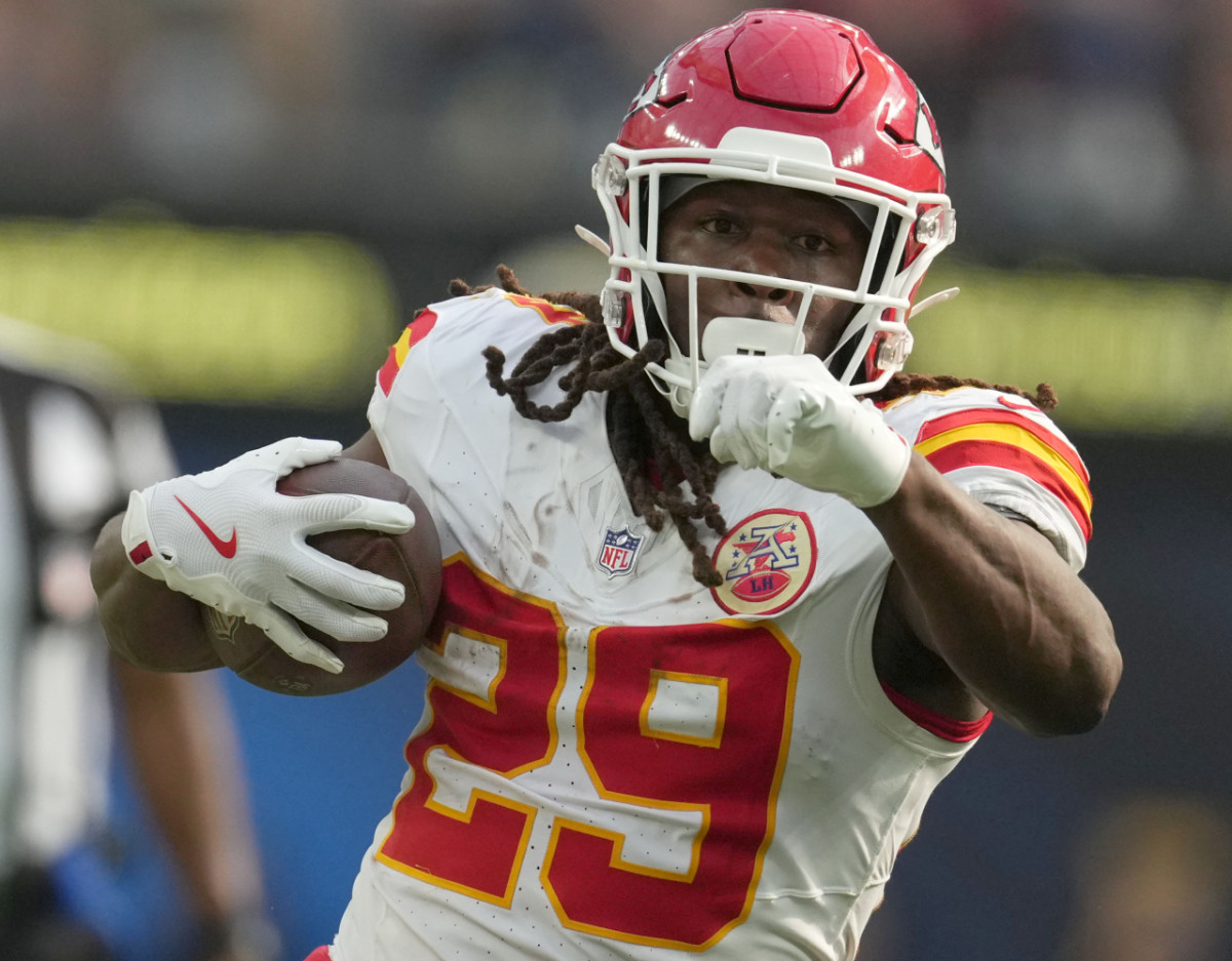 Kareem Hunt turned back the clock six years to be exactly what the ...