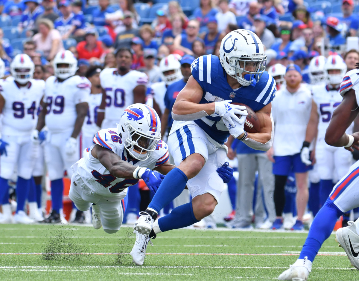 Indianapolis Colts: Anthony Richardson, Justin Fields Rely on Legs in Joint  Practice